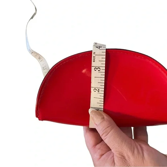 Moschino red patten leather sunglasses case - Picture 12 of 12